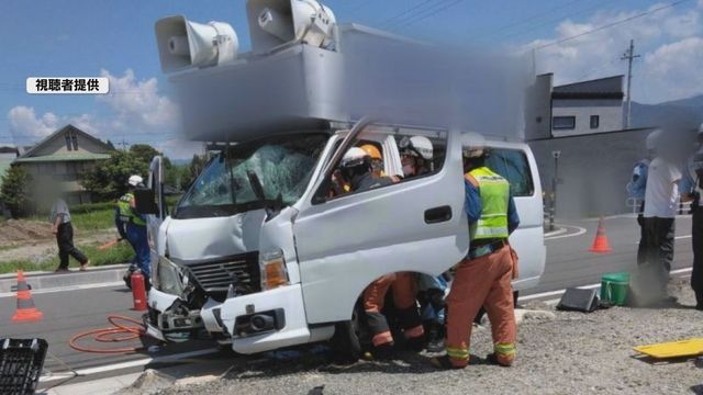 日本共産党の街宣車が電柱に衝突「居眠りをしてしまった」同乗していた県議を含め男女3人重傷