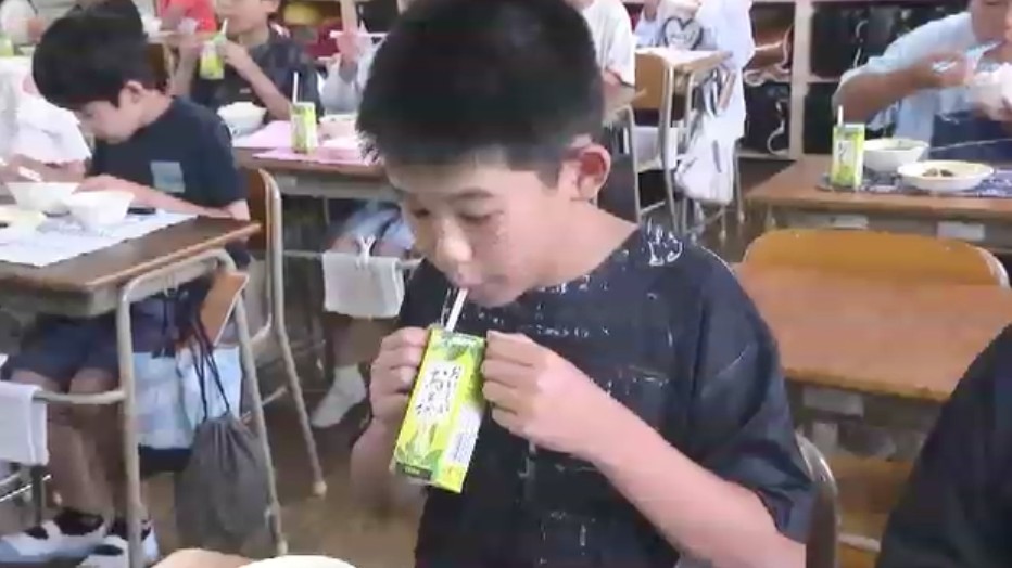 近年の子供は緑茶飲めないんだぜ