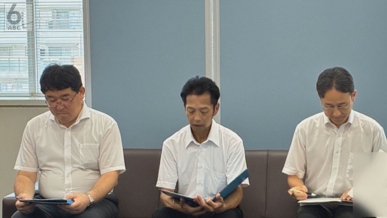 理科の実験で教師が２日連続で児童２人が手にⅡ度のやけどを負わせる　60代男性教師を減給1カ月