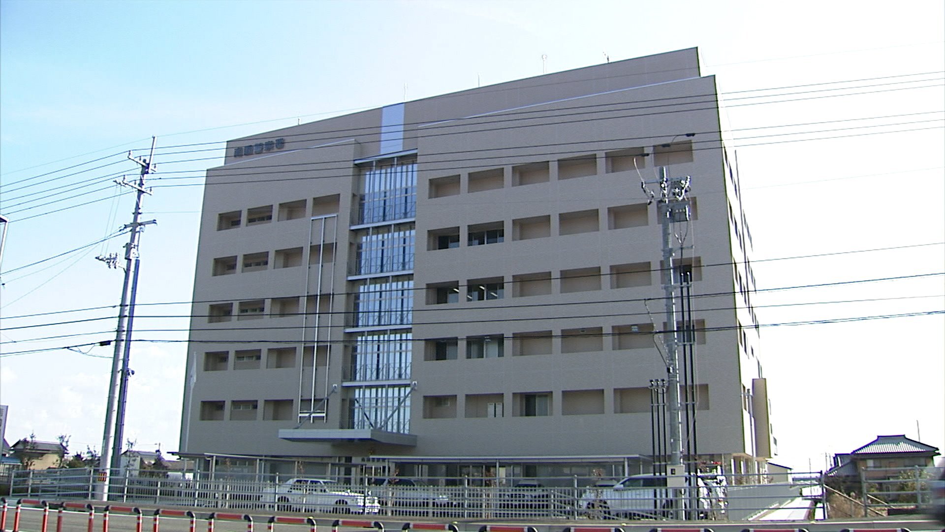 50代男性宅の浴室格子破壊容疑で漁師（30）を逮捕　男性と面識なしも「男性の娘」とは知人