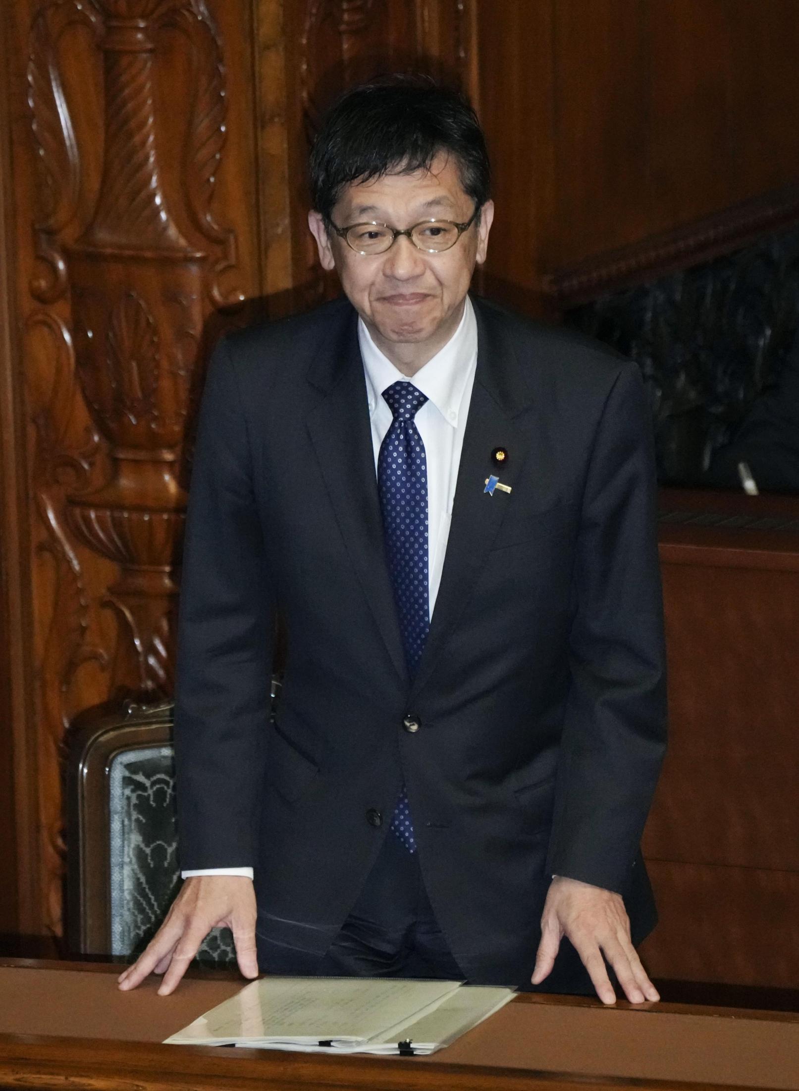 全国民と精神障害の有無と住所氏名を企業に共有する法案を衆院通過、海外の企業も閲覧可能