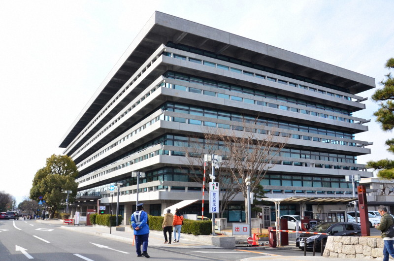 「悩み事あった」自称高校生の17歳少女　覚醒剤使用疑いで逮捕　奈良