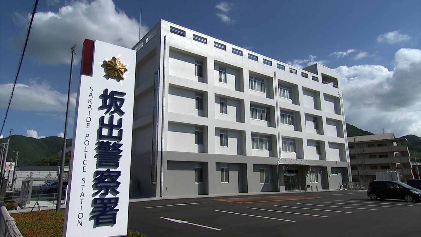 無職(50)「人に見てもらいたかった」JR宇多津駅構内で臀部を露出