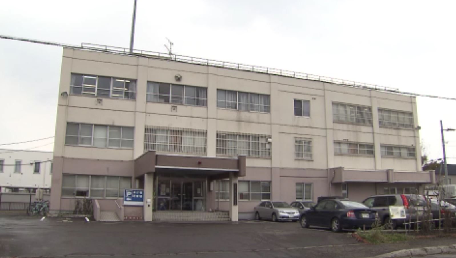夫に「テーブル」を投げつけ怪我を負わせる　39歳の女を逮捕　北海道江別市