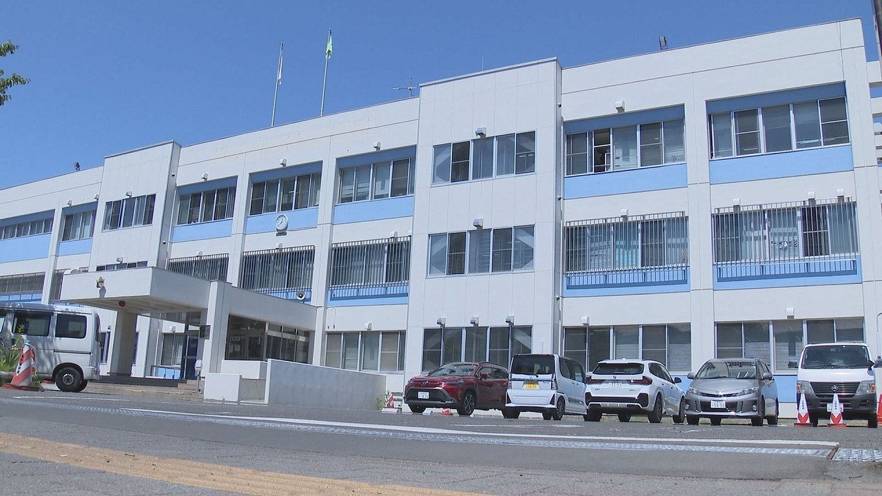 ボランティアをしていた教会に侵入しパン3個盗んだ砥石航治(54)逮捕