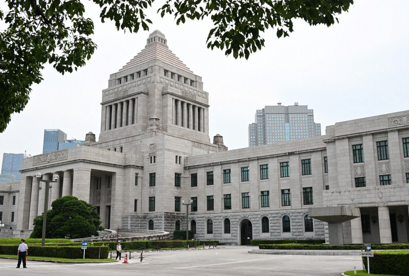 自民、皇室典範改正案の審議についてテレビやインターネットによる「中継なし」を要求