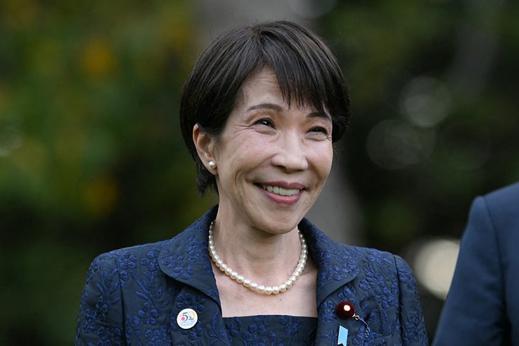 小ポストセブンの高市コアラ事件、完全に捏造だった　そもそも高市担当は女性ではなく男性自衛官